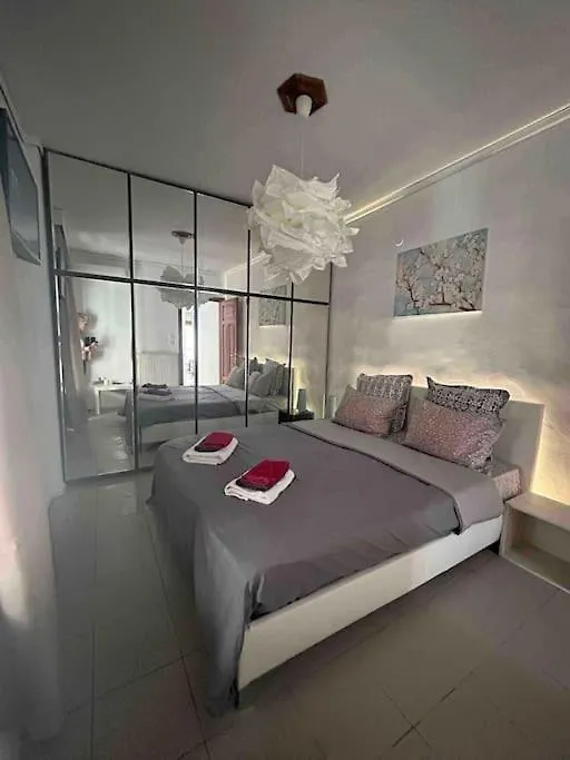 95Sqm 7Min Center 2Bedroom Gas Heating Marble Wc 2 Smarttv Thessaloniki 0*,